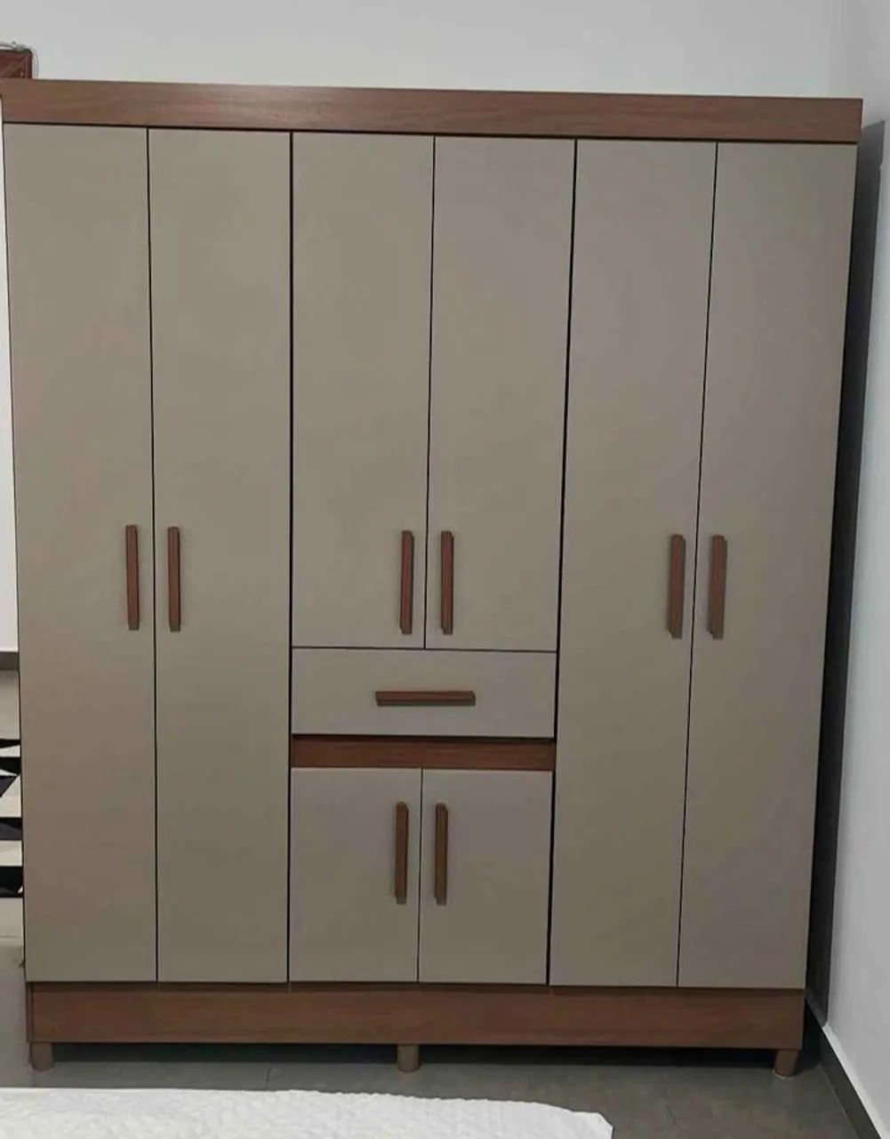 Guarda roupa, entrega e montagem 