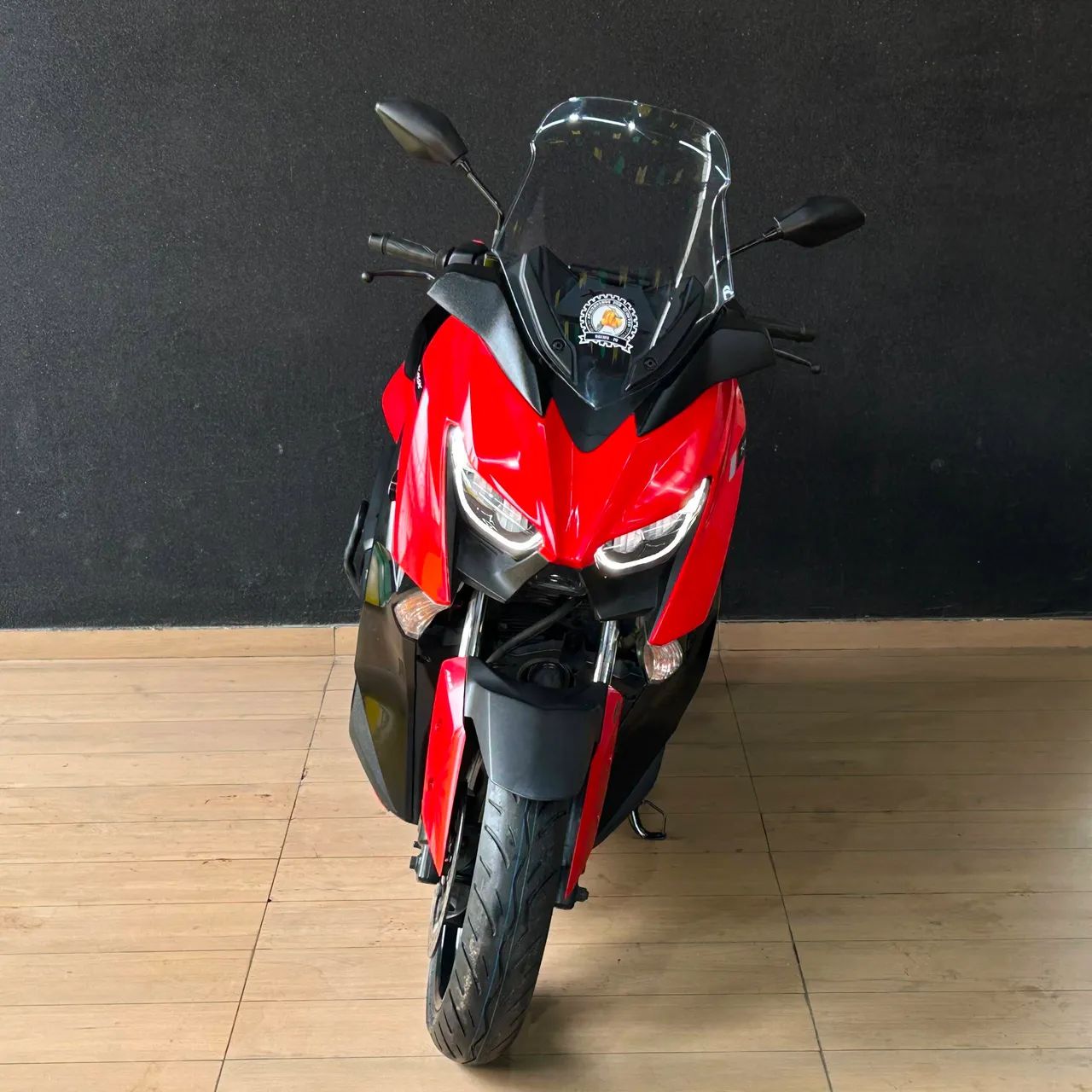 YAMAHA XMAX 250 2023 - Foto 3