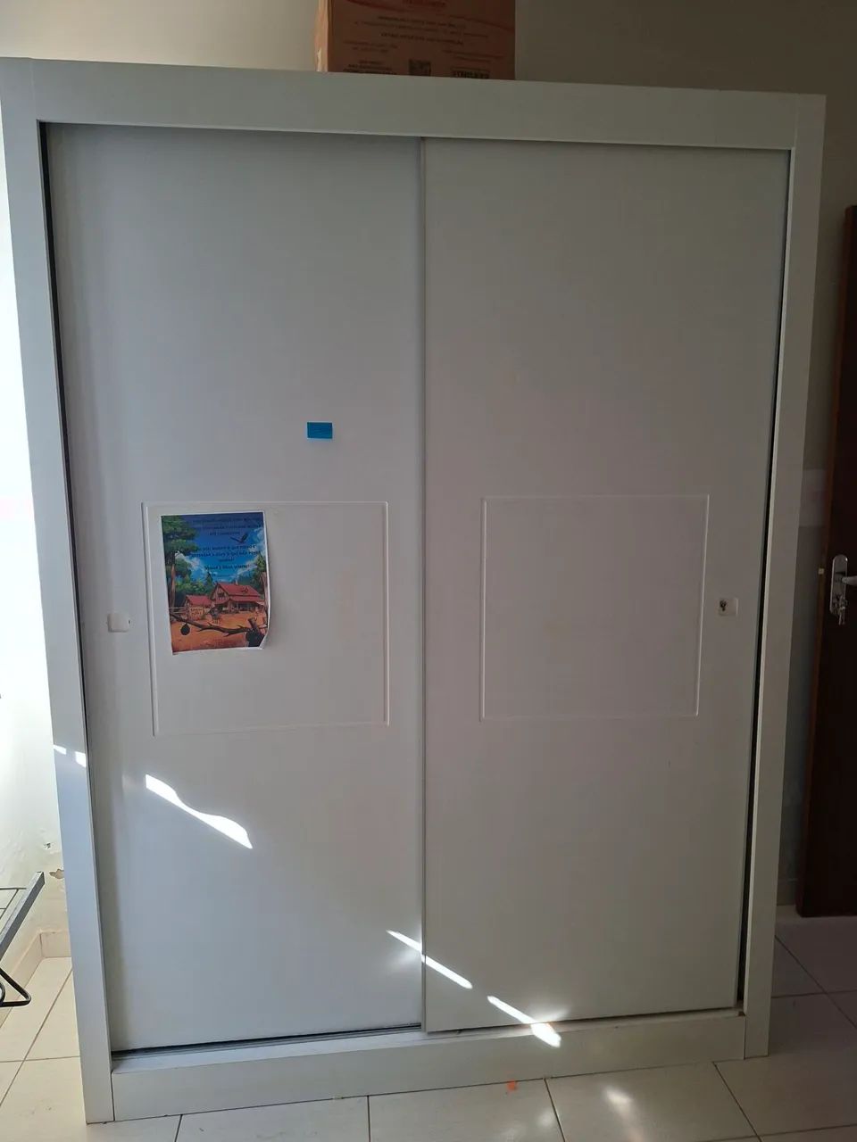 Guarda-roupa de bebê 2 portas