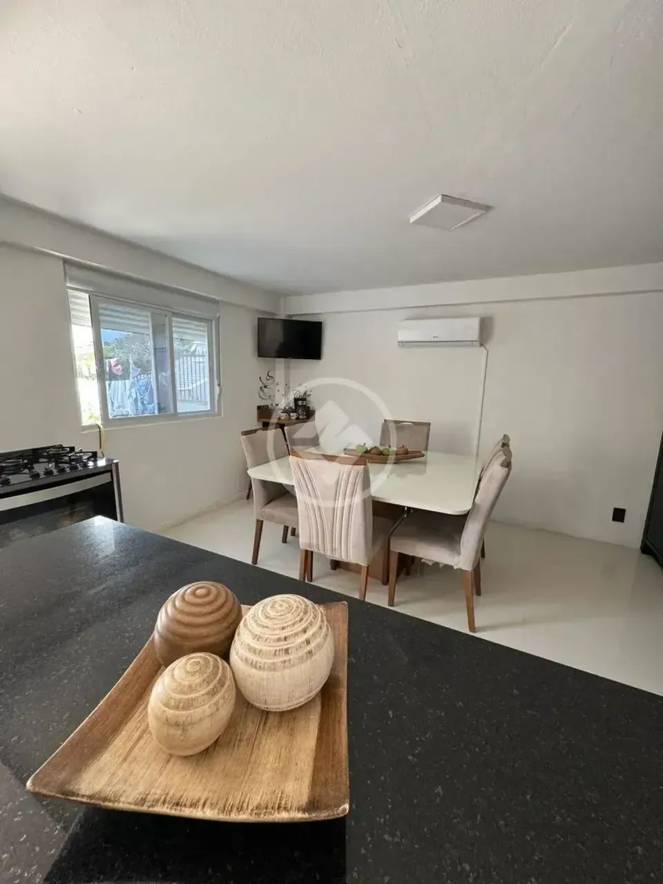 FCS-Imóvel para venda tem 200 metros quadrados com 5 quartos em Coloninha - Florianópolis  - Foto 2