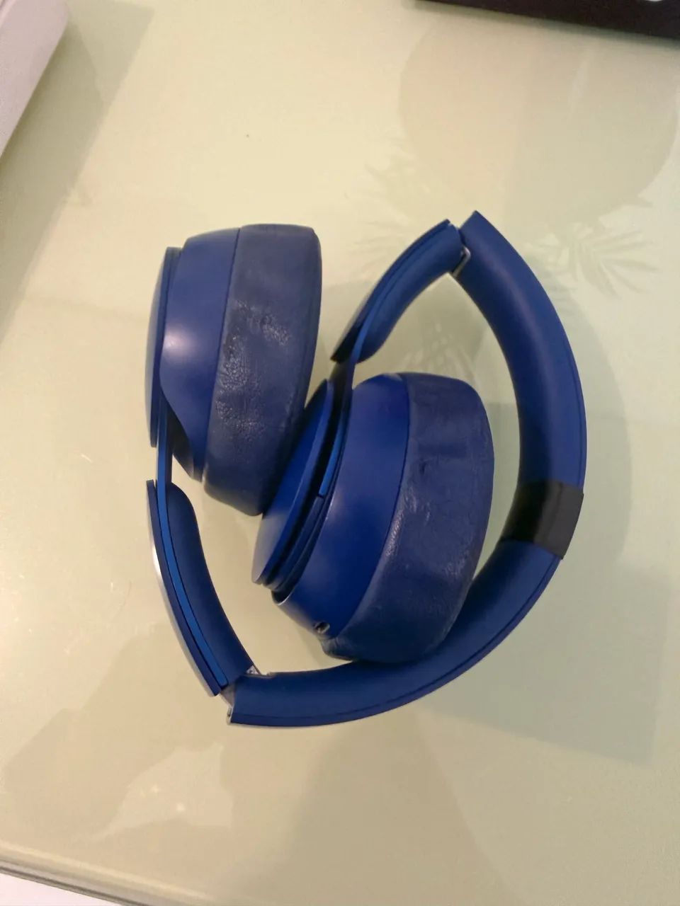 Fone Beats Solo com cancelamento de ruído.  - Foto 2