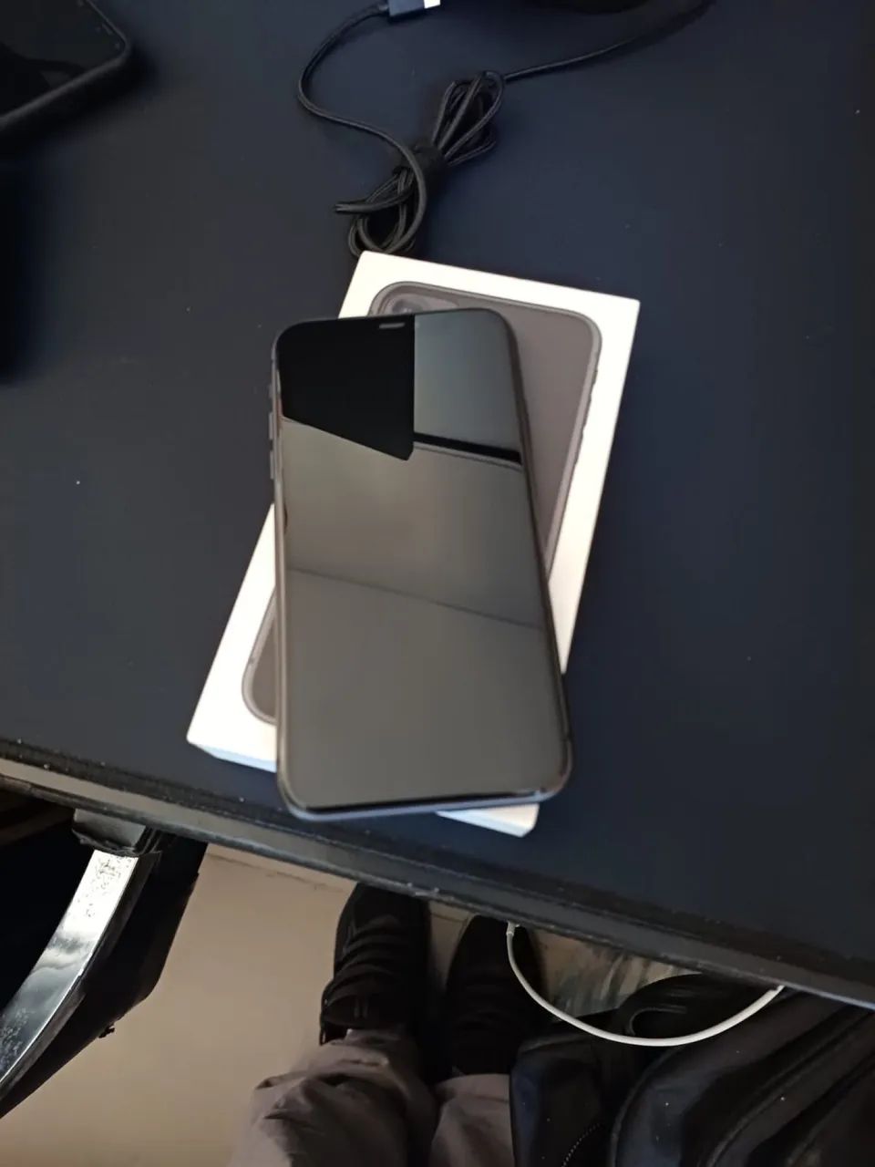 Troco ou vendo iPhone 11 - Foto 2
