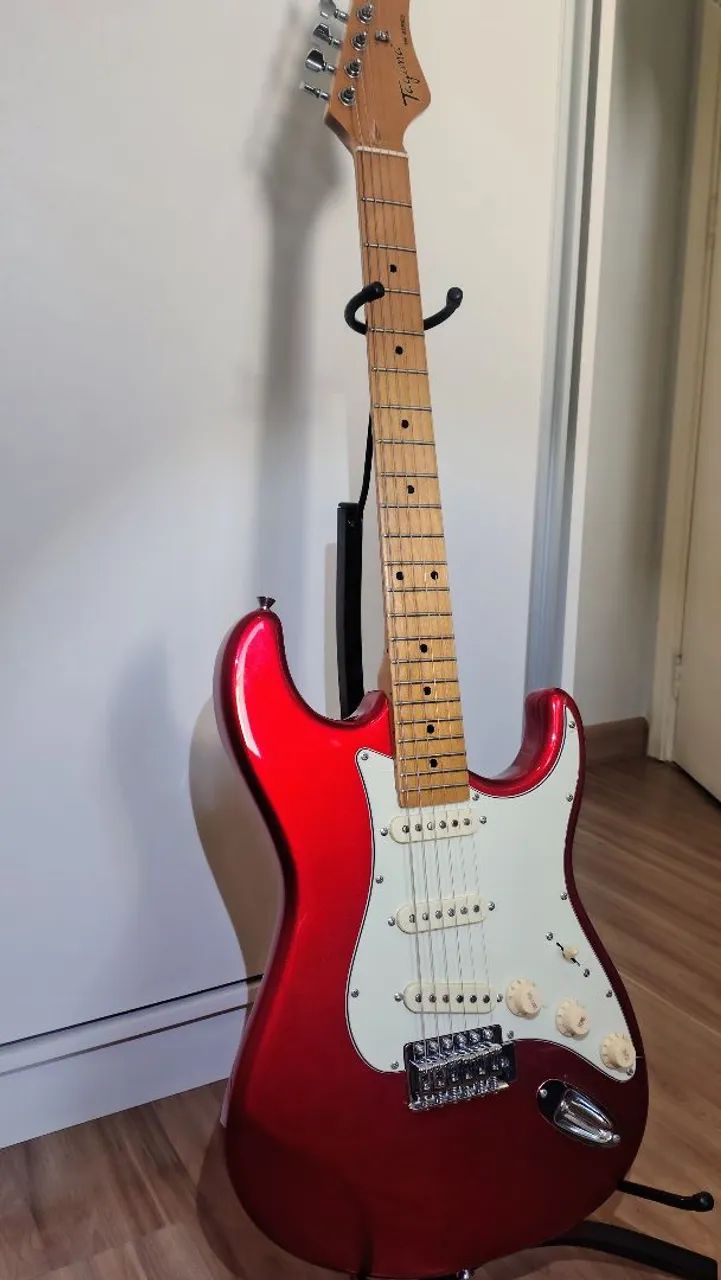 TAGIMA STRATOCASTER