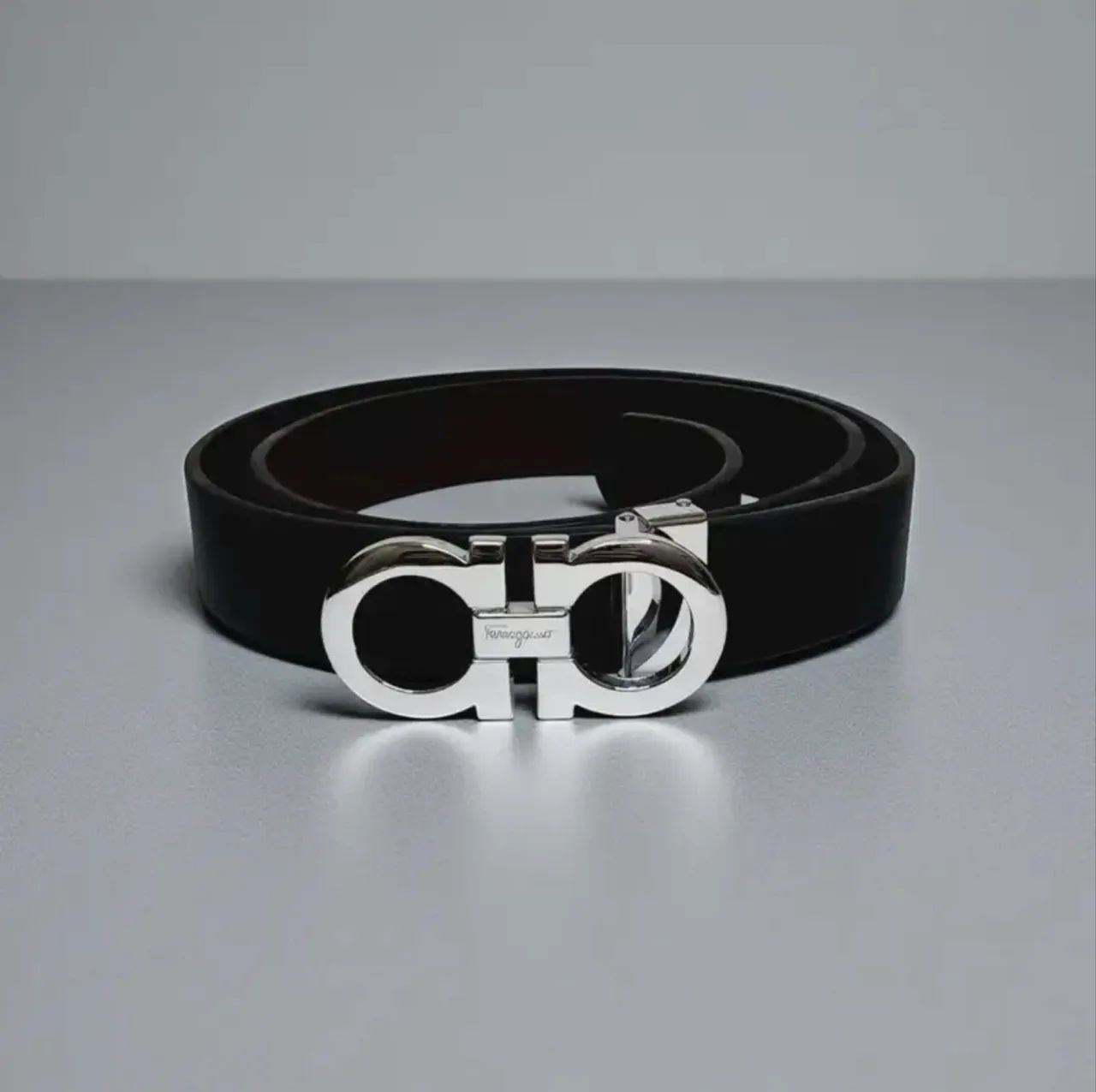 Cinto de luxo importado - Foto 2