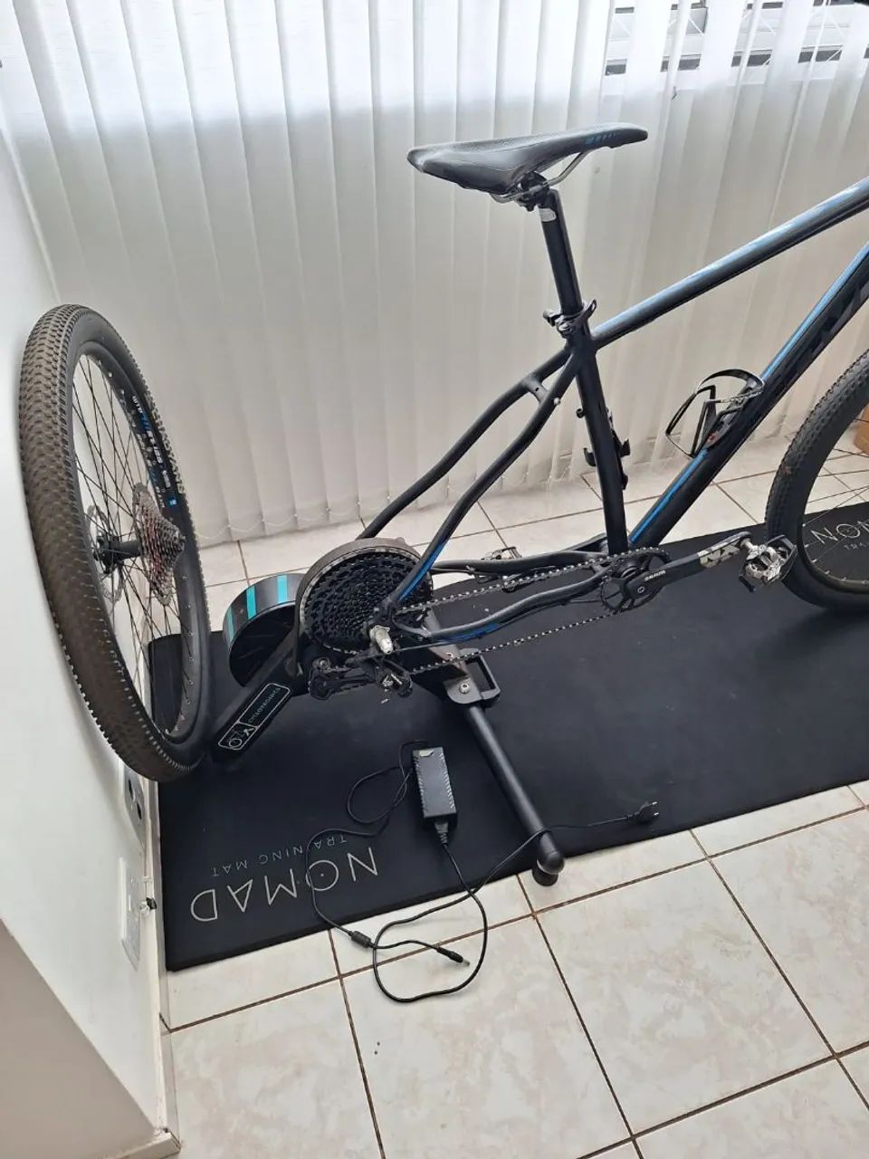 Rolo de treino CYCLOTRONICS