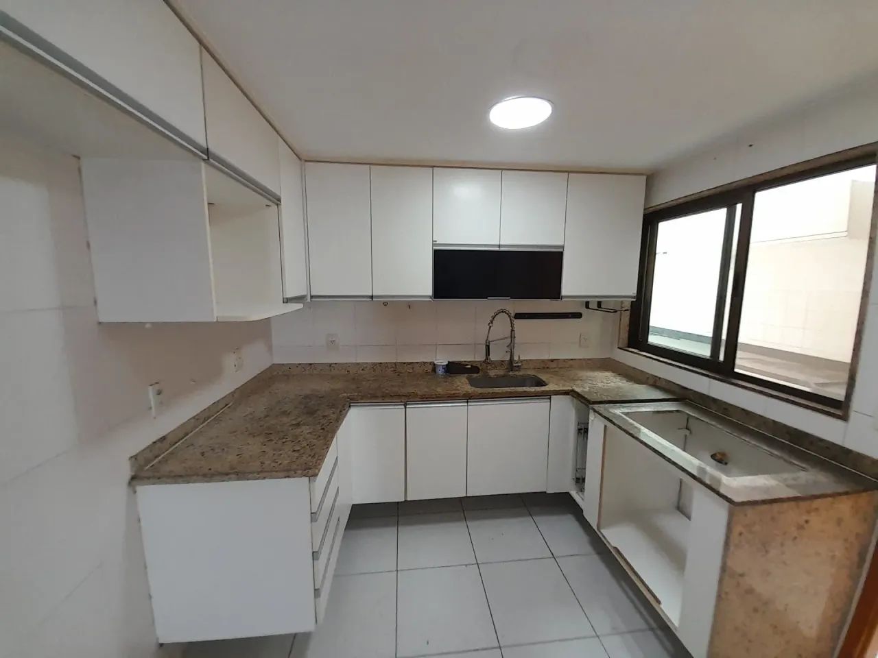 Imóvel para venda com 220 metros quadrados com 3 quartos - Foto 6