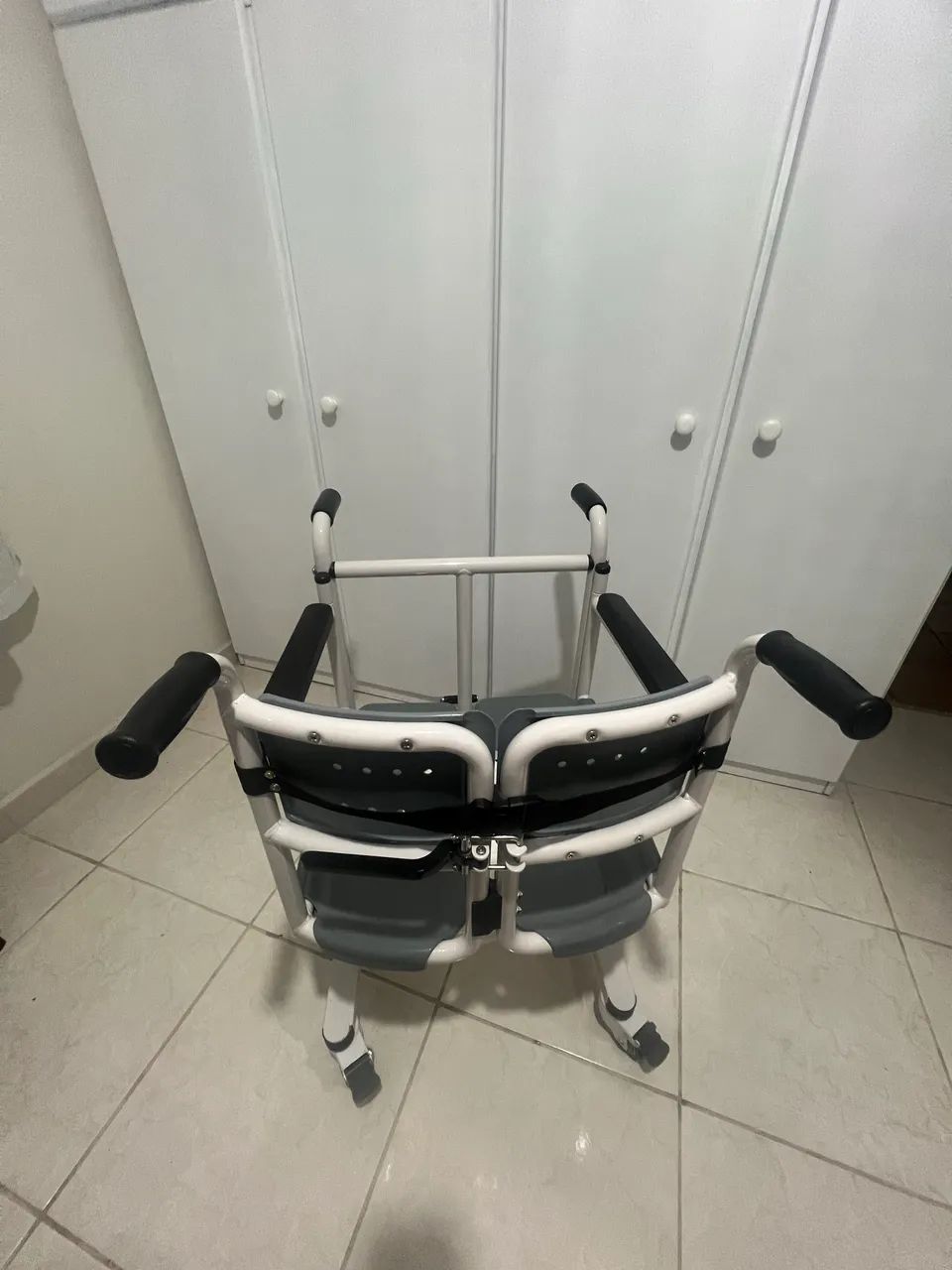 Cadeira de Transferência/ Banho - Acamado - Foto 3