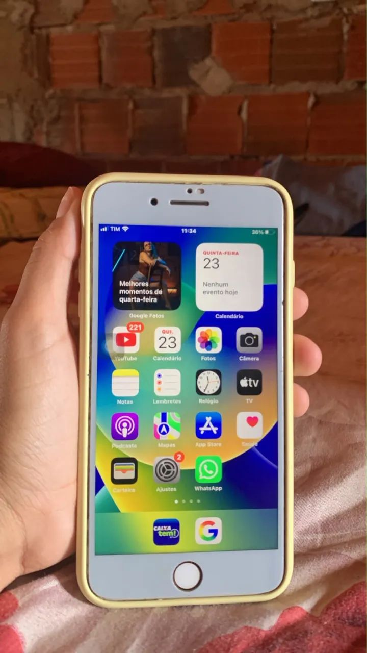 Vende-se iPhone 8 Plus 256 gb 