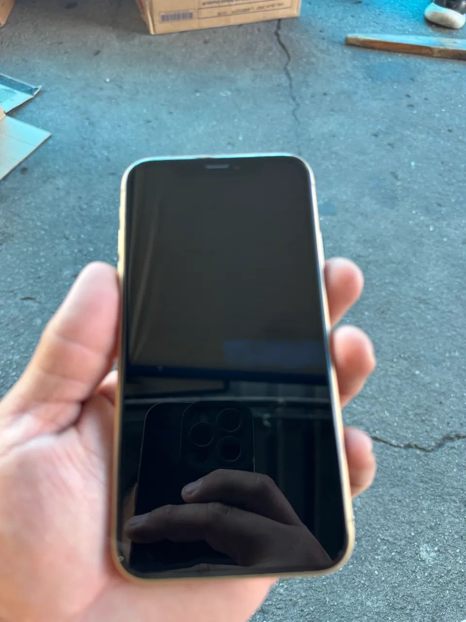 iphone xr 64 gb amarelo - Foto 3