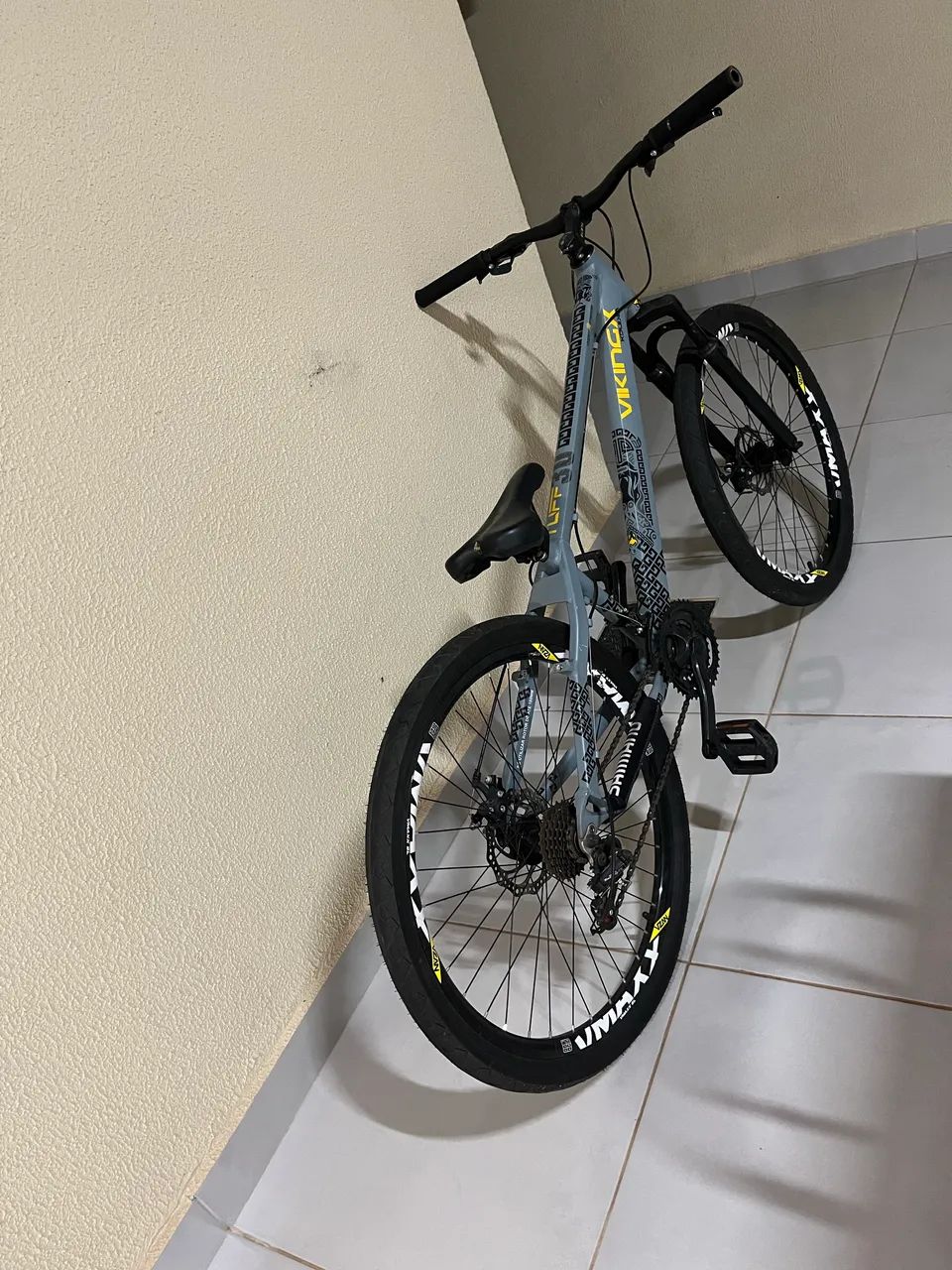bicicleta viking tuff 30 aro 26 - Foto 3