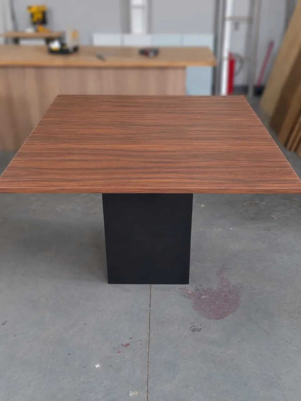 Mesa de MDF