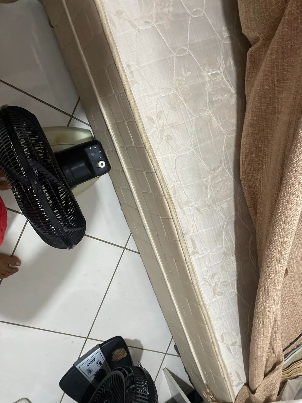 Cama de solteiro ortopédica de mola