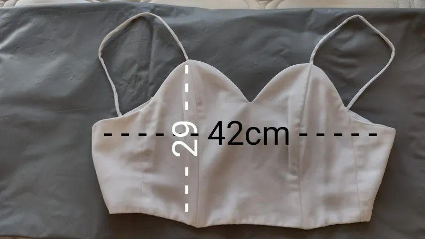 Corset Branco Acetinado Alfaiataria Busto com aramado  - Foto 3