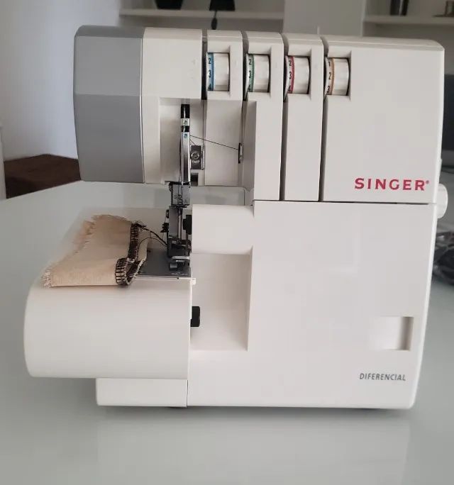 Maquina de costura Overloque - Foto 2
