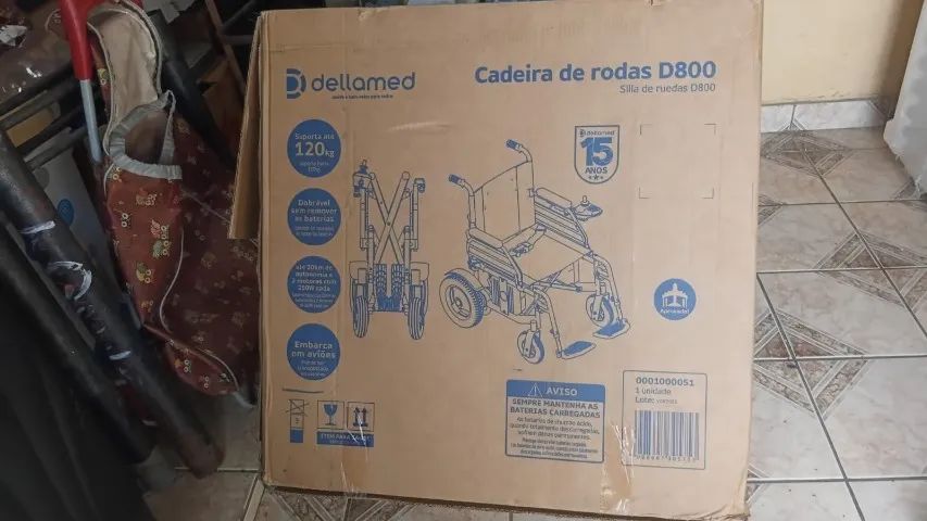 Cadeira de rodas motorizada - Foto 2