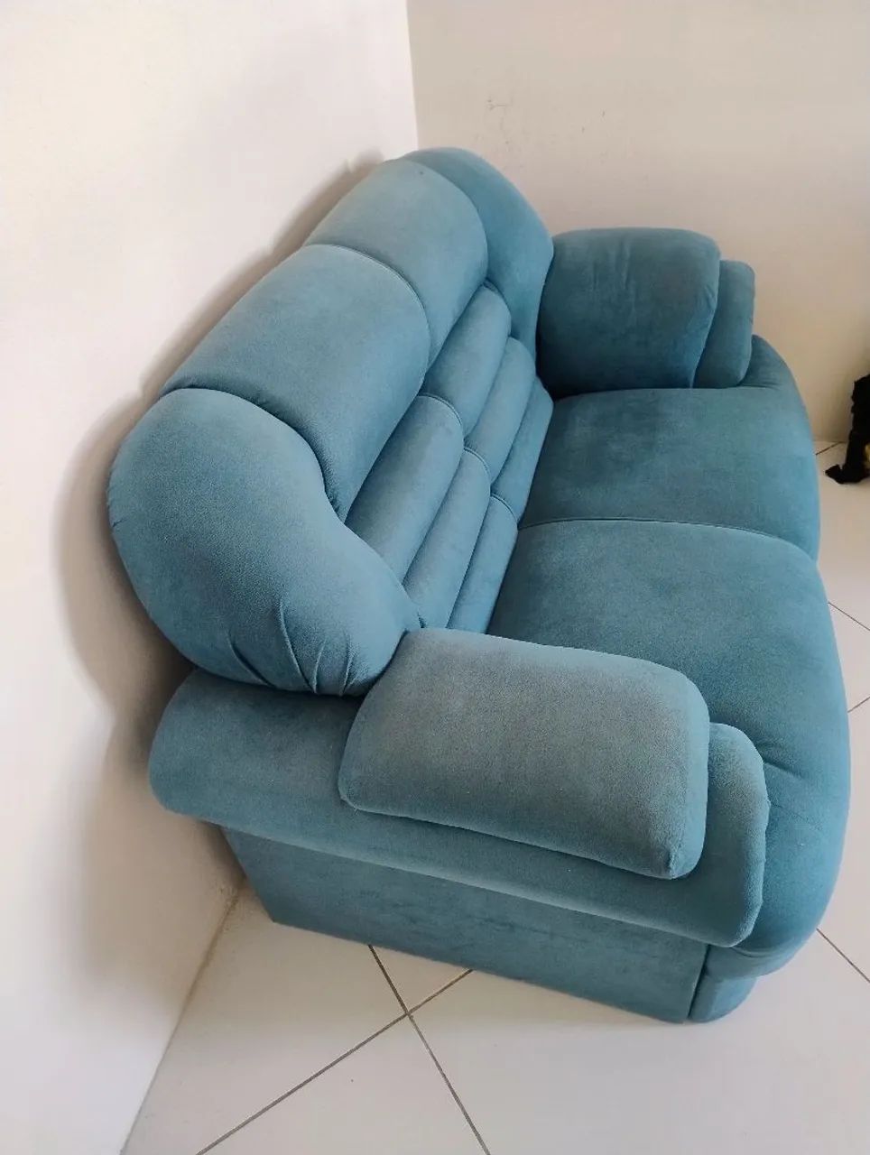 Sofá dois lugares bem aconchegante e macio! Excelente para apartamentos, sala e salões! - Foto 2
