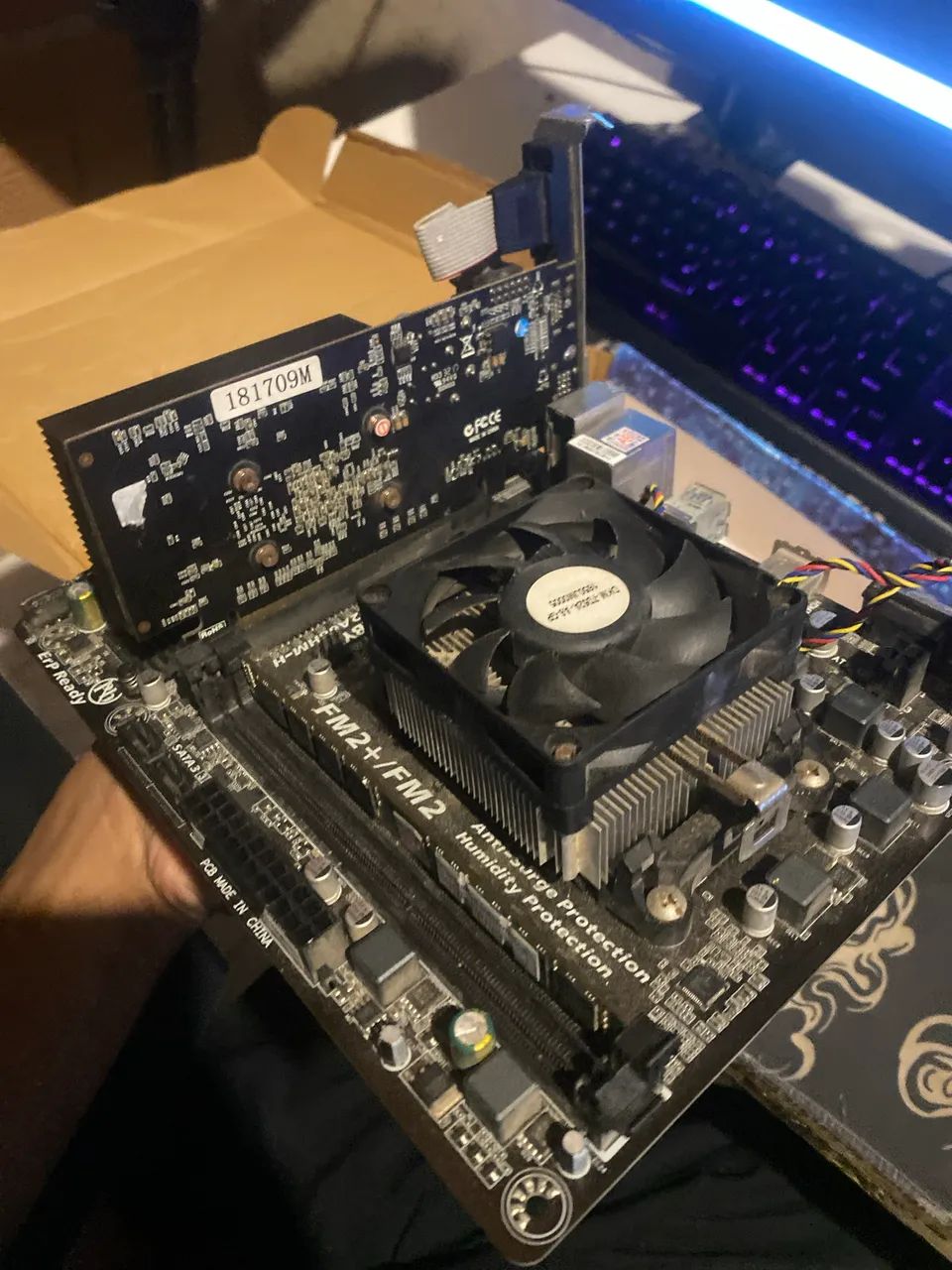 Kit processador amd, memoria ram 8gb e placa mãe e placa de video  - Foto 2