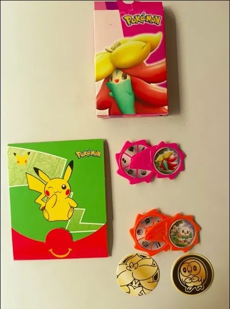 Colecionável Pokémon McDonald's 2023 (Rowlet, Gossifleu e Pikachu)