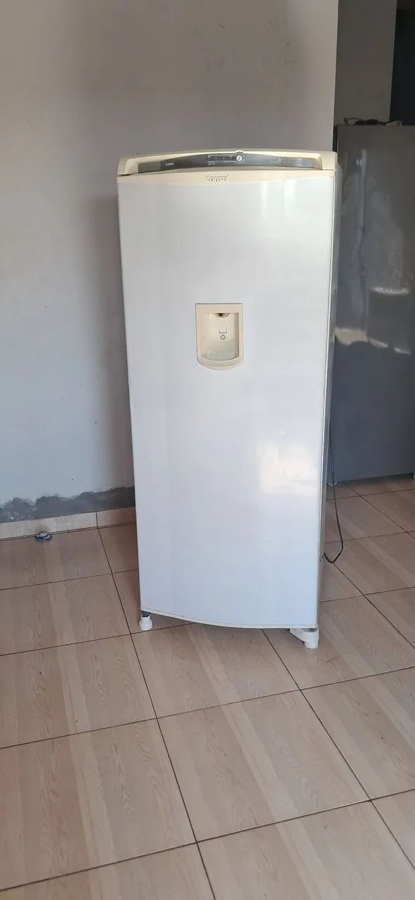 Vendo geladeira