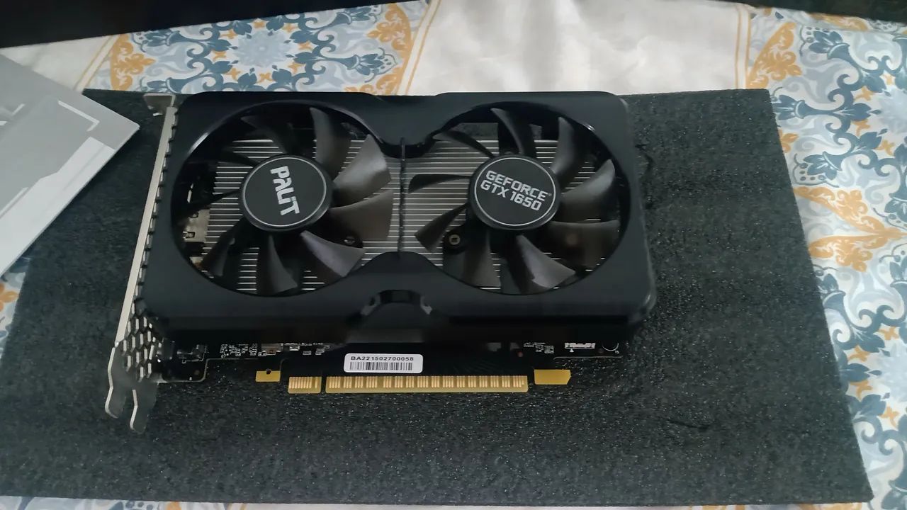 GTX 1650 4GB PALIT - Foto 3