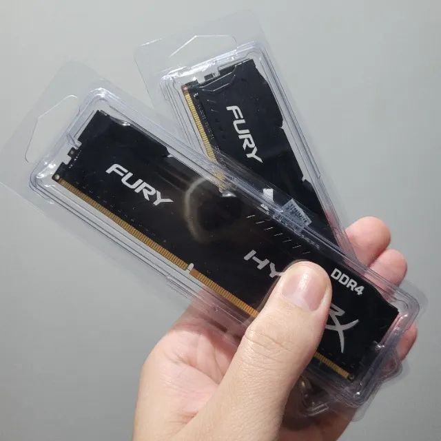 Memória Ram 16GB DDR4 2400MHz 1.2V Kingston HyperX Fury Preta HX424C15FB2/8 ( 2 x 8GB )