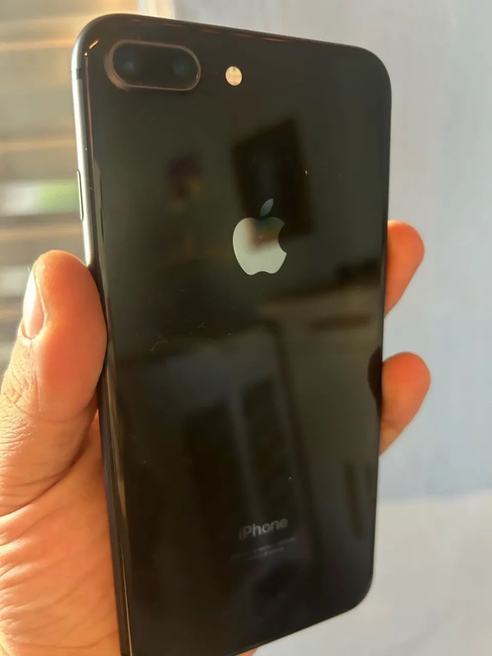 IPHONE 8 PLUS 128GB, Touch ID funcionando, bateria 100% - Foto 4