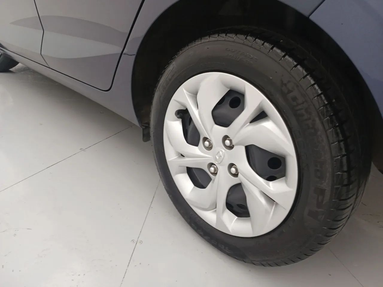 Hyundai HB20 Comfort 1.0 Flex 12V Mec., foto 12 de 18