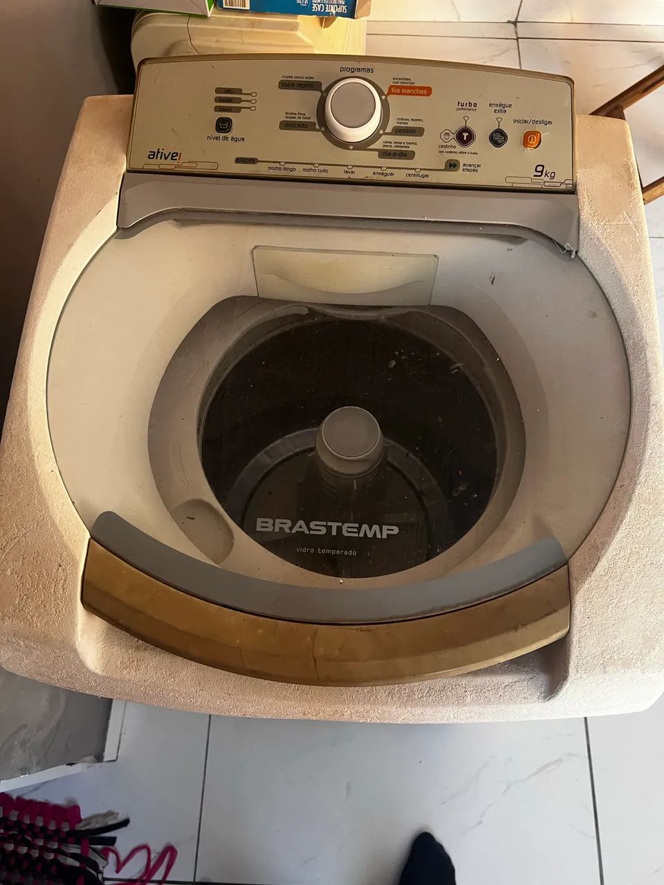 Maquina de lavar com defeito
