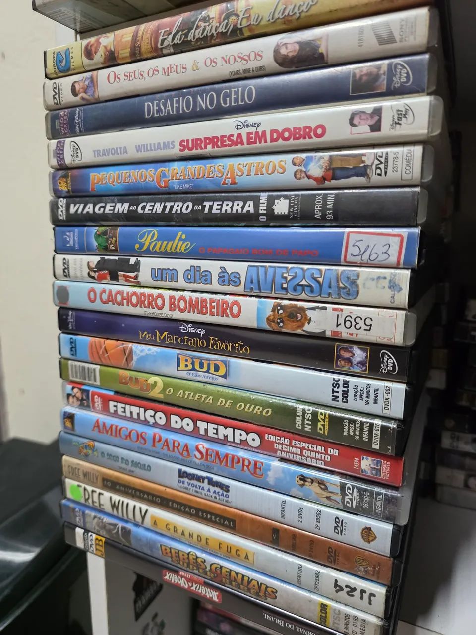 Lote DVD Filmes Infantis - Foto 2