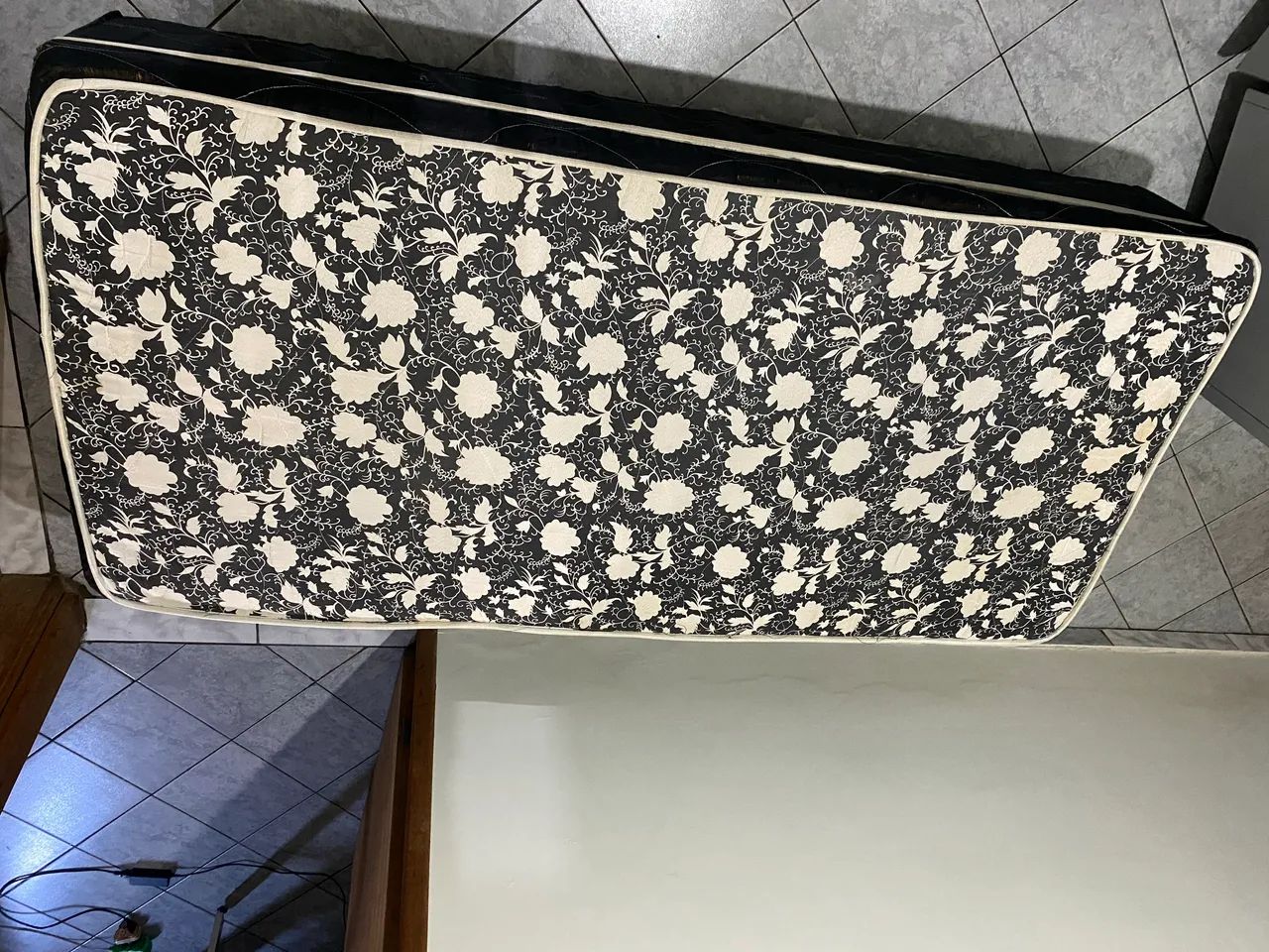 Cama Box Solteiro Usada - Foto 4