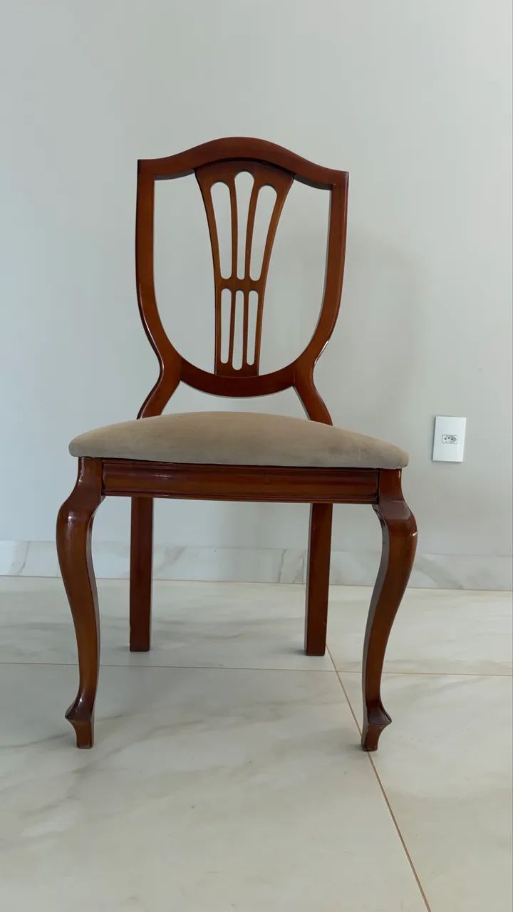 Mesa de Jantar 8 Lugares com Vidro Bisotado 10mm + 8 Cadeiras - Foto 4