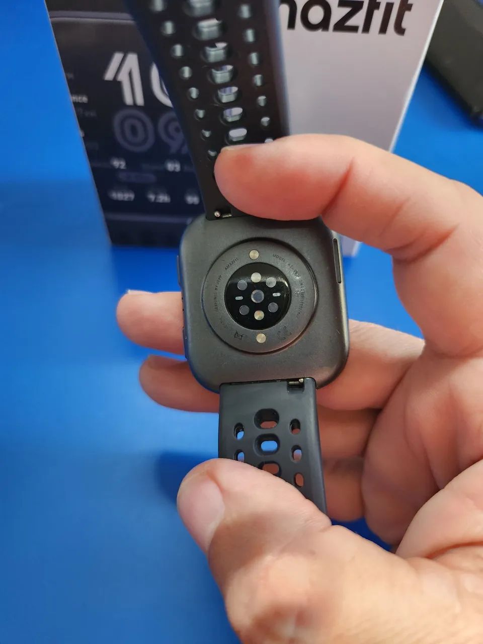 Smartwatch Amazfit Bip 6 - Foto 3