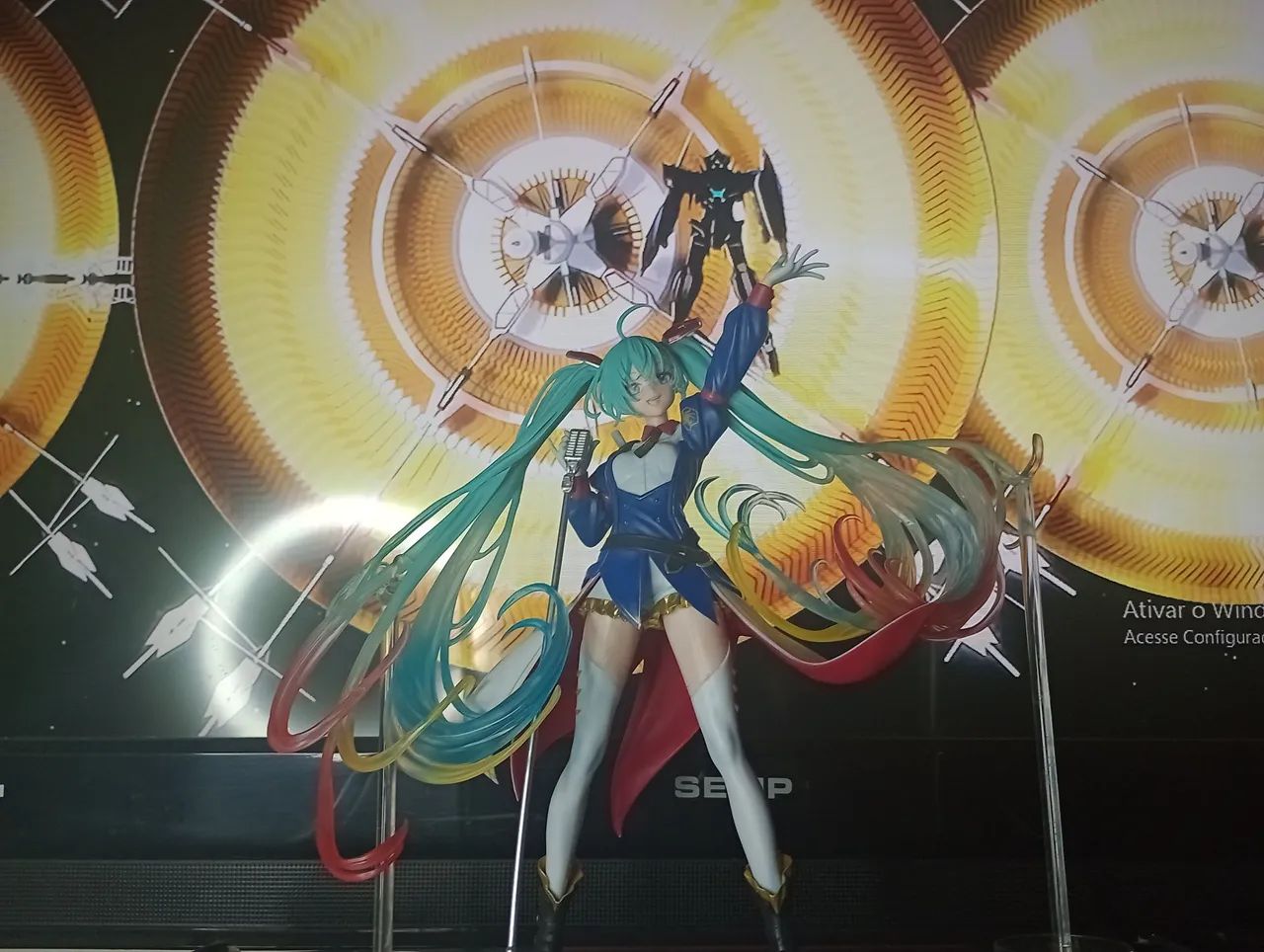 Action Figure hatsune miku gundam - Foto 3