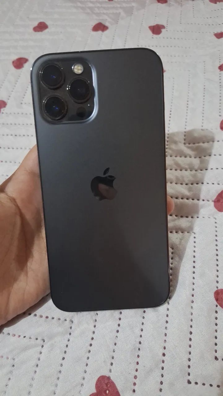 Vende-se iPhone 12 Pro Max impecável  - Foto 2