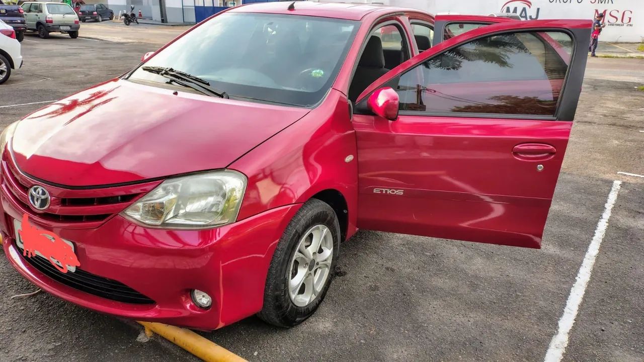 Toyota Etios 2013