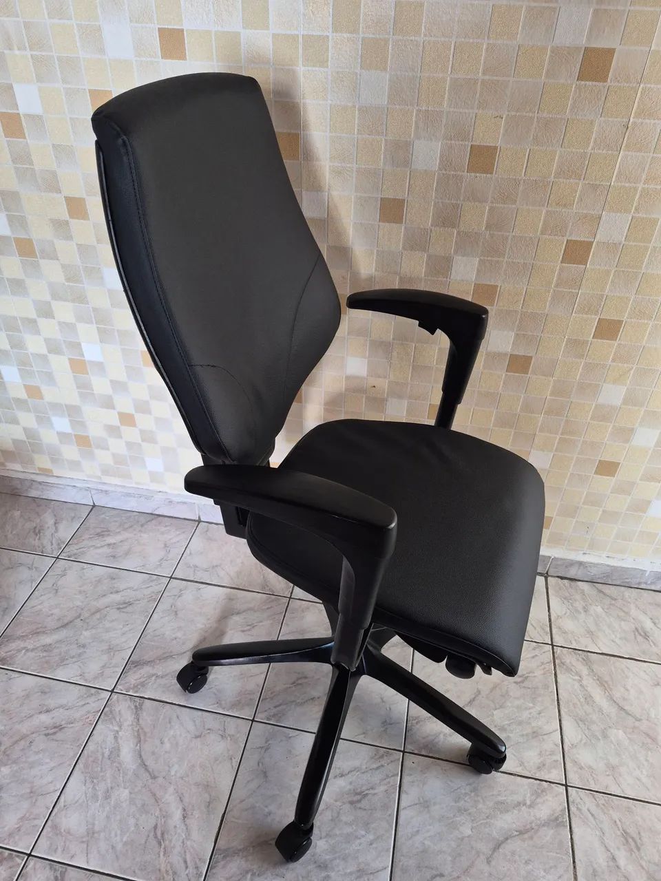 Cadeira Giroflex Candall F8 - Foto 5