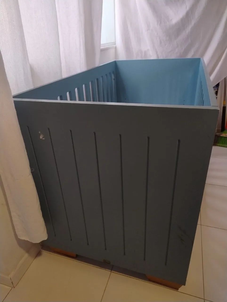 Berço infantil Timber com colchão 
