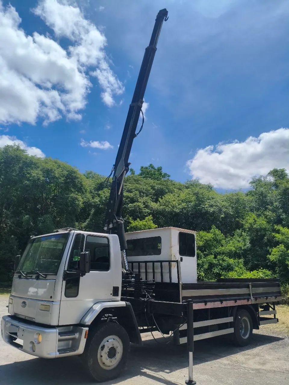 FORD CARGO 1317e - Foto 2