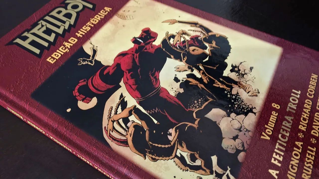 Hellboy - Edição Histórica Vol. 8 - A Feiticeira Troll - HQ Mythos - Foto 2