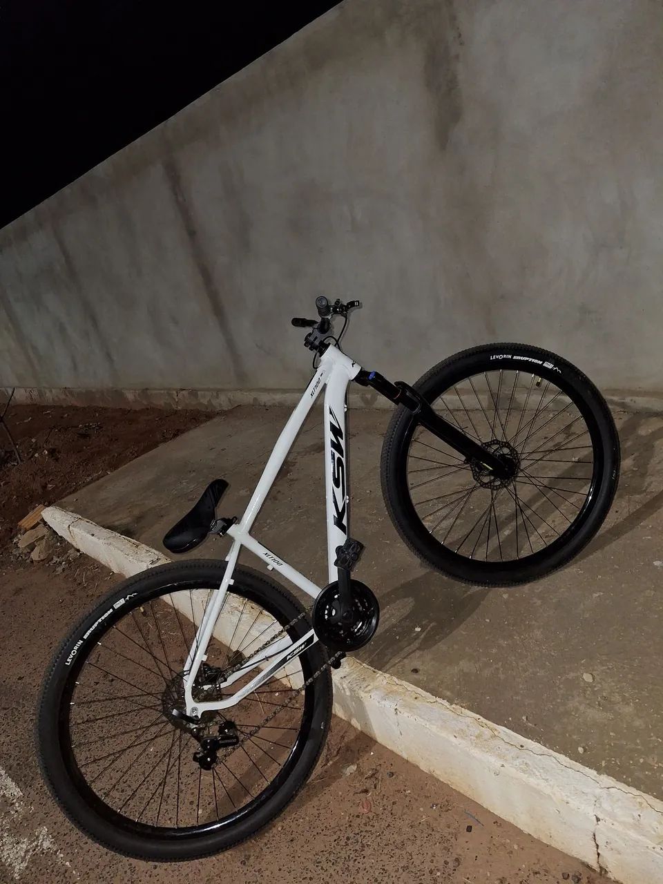 Bicicleta aro 26 KSW - Foto 2