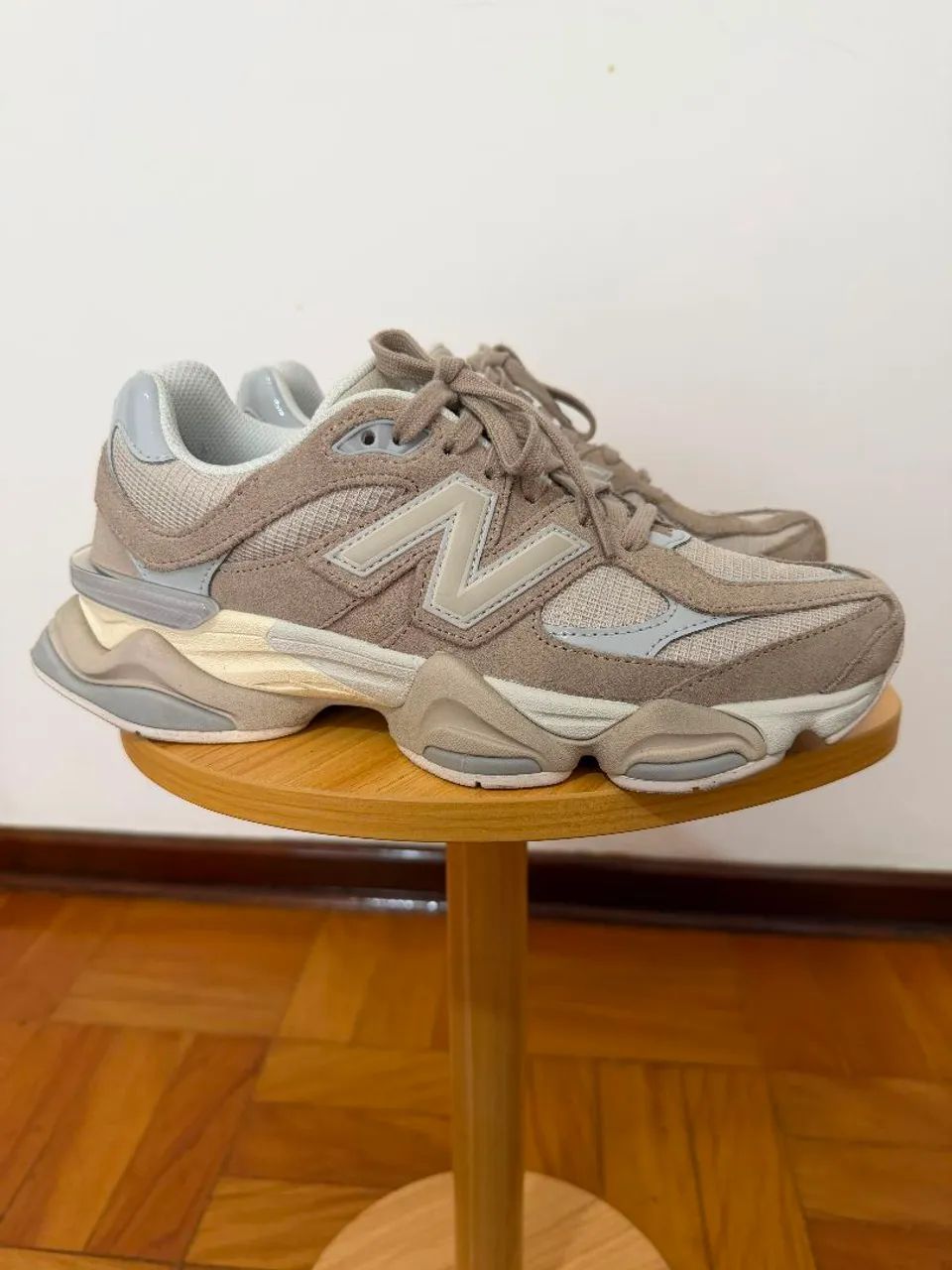TÊNIS NEW BALANCE 9060