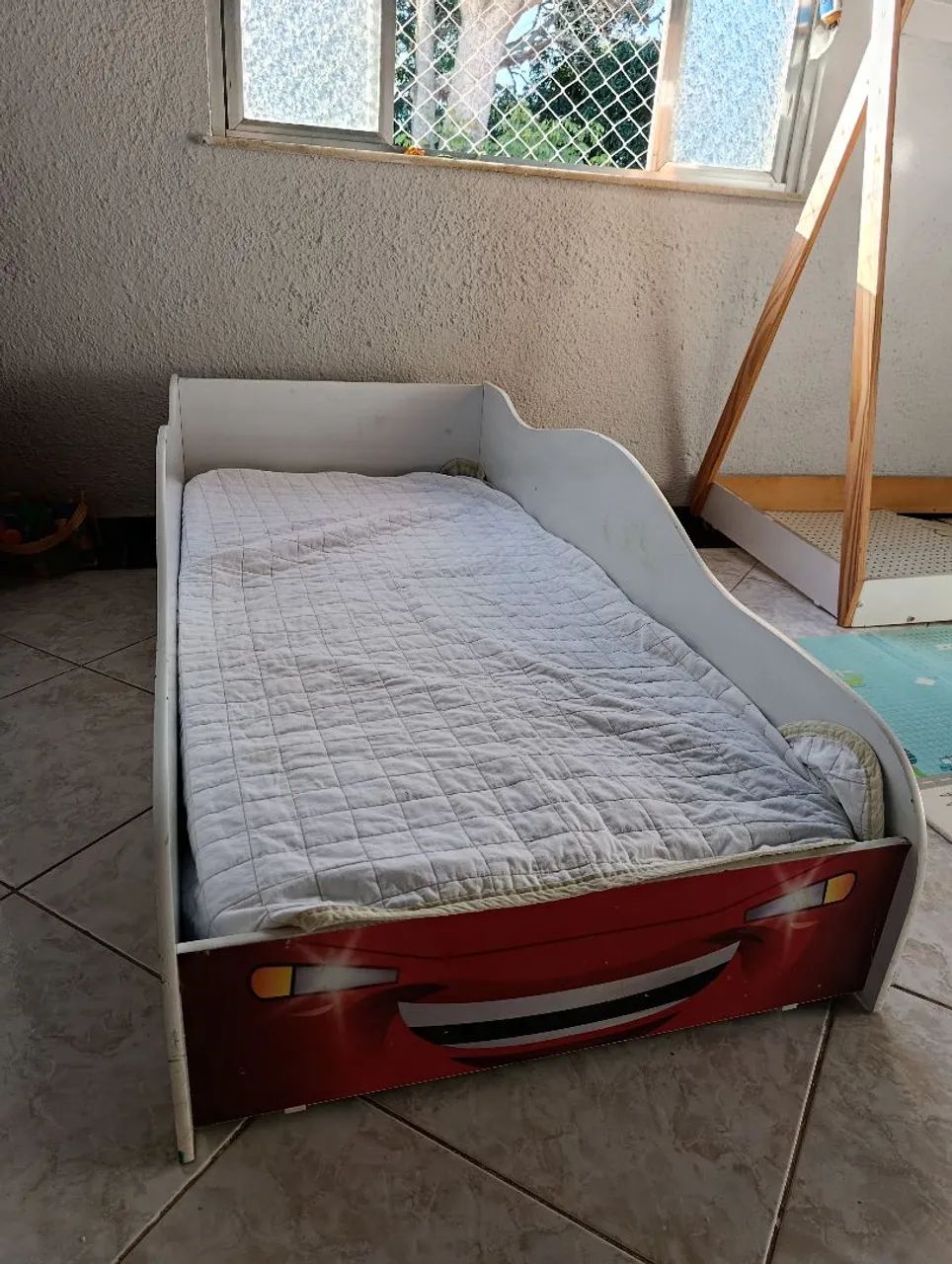 CAMA INFANTIL CARRO C/ COLCHÃO  - Foto 3