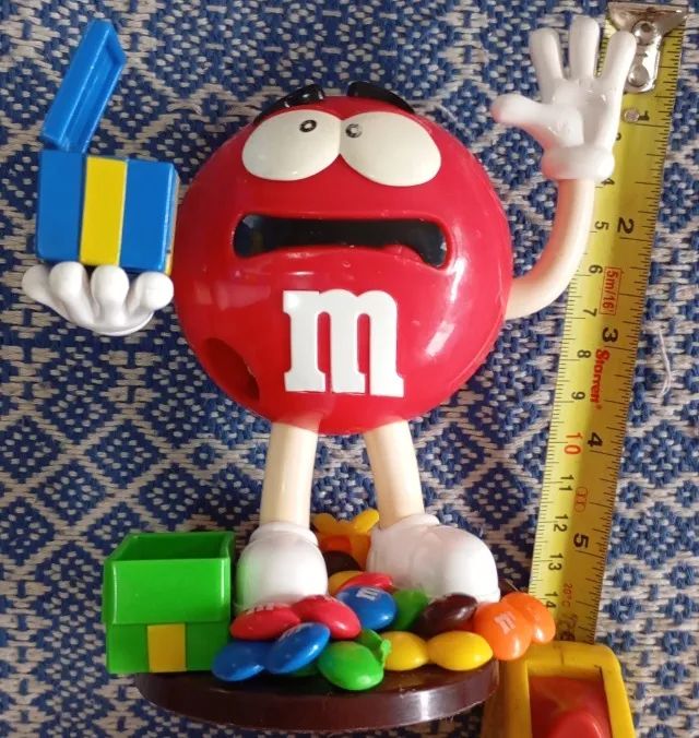 Boneco M&m's Vermelho ( Faltam Partes  )