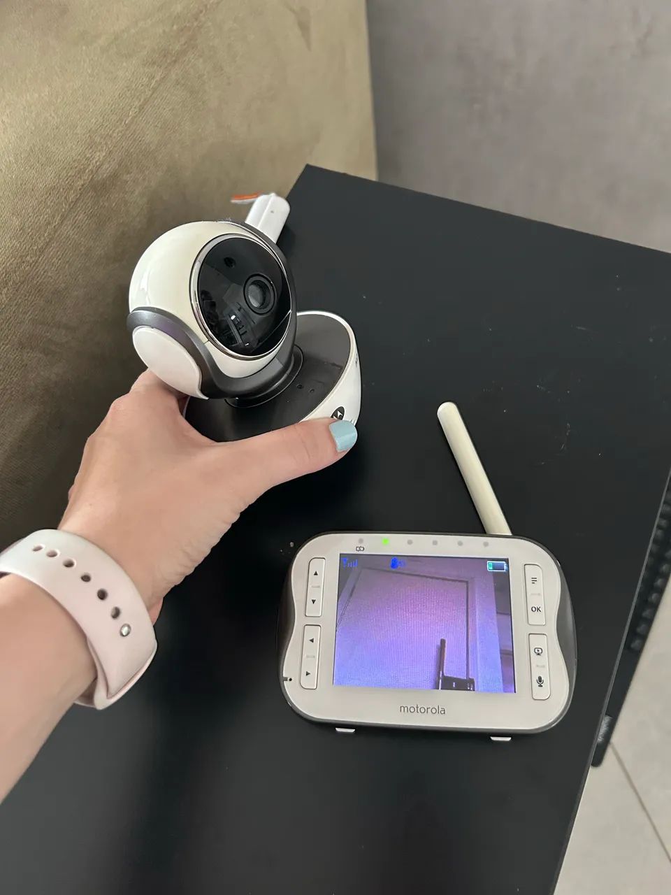 Babá Eletrônica Motorola MBP854 Connect Wi-Fi - Com Tela e Câmera