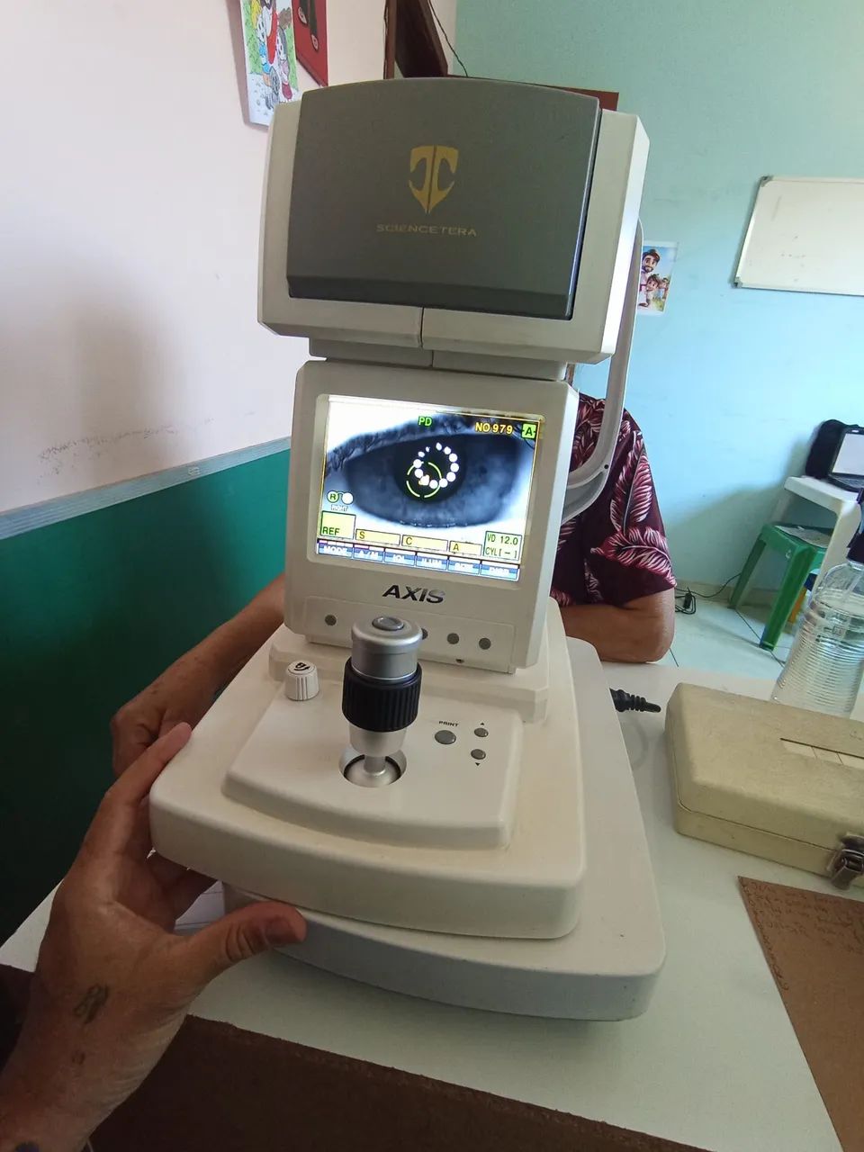 Auto Refrator/ Ceratrometro Axis - Foto 5