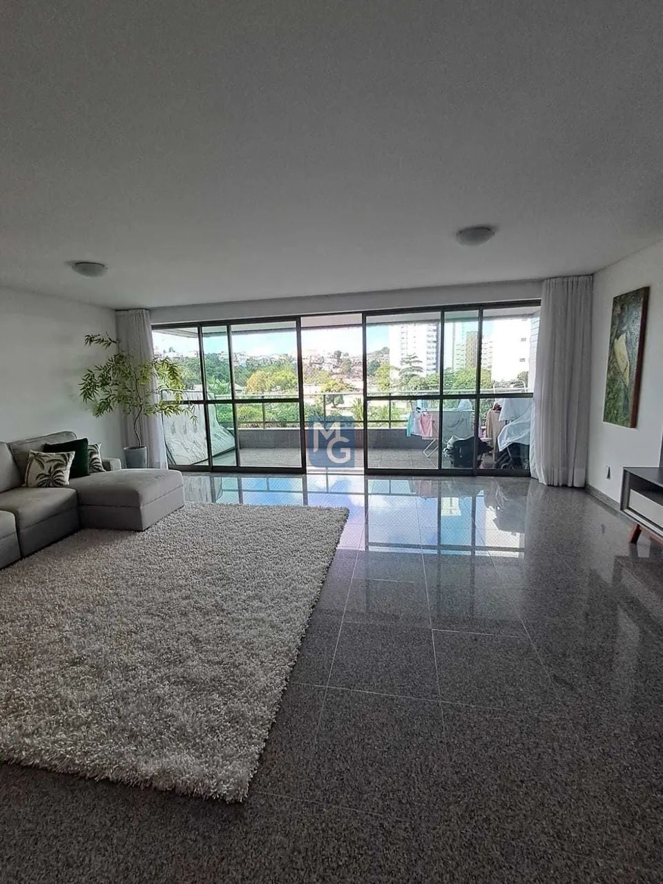 Alugo Apartamento 4 suítes