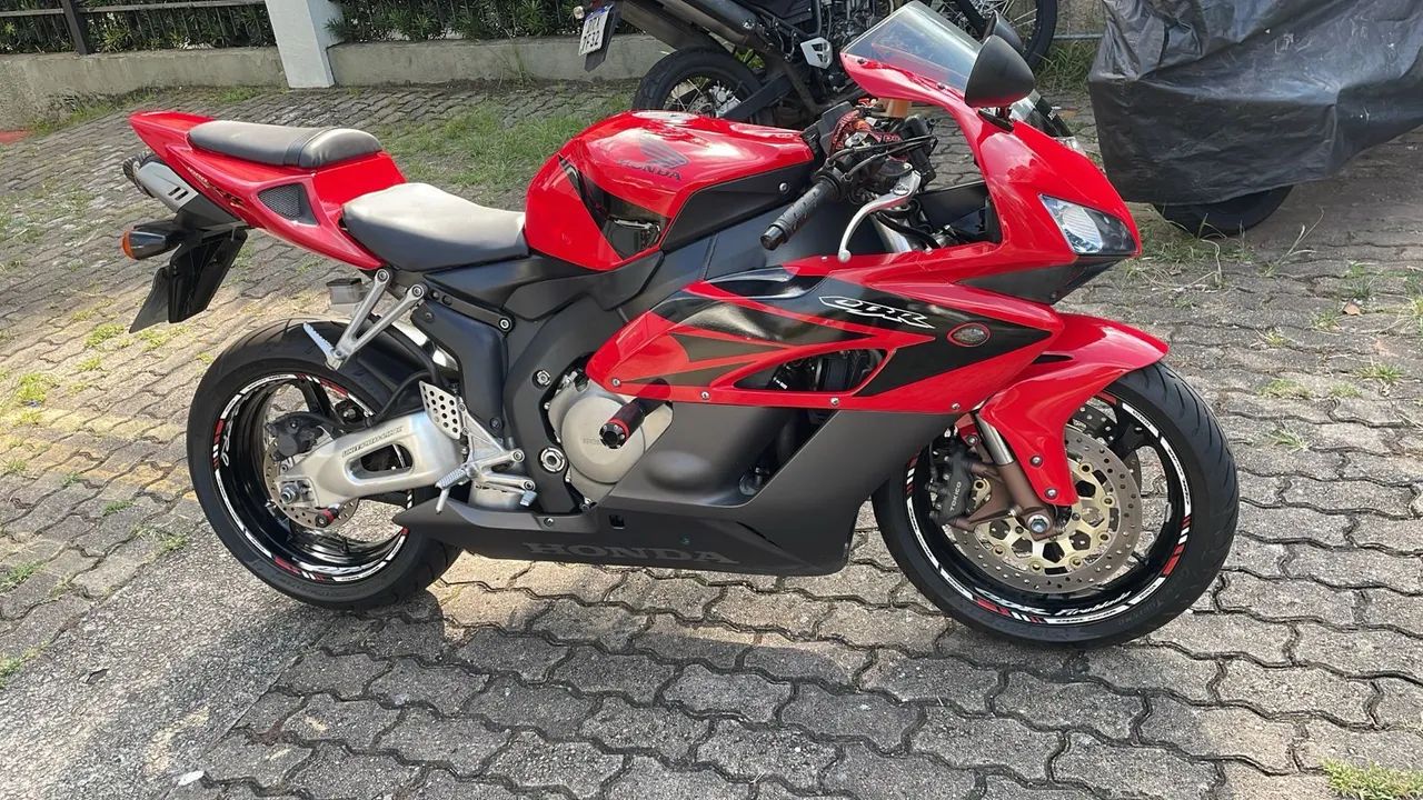 CBR 1000rr Fire Blade 2004  - Foto 4