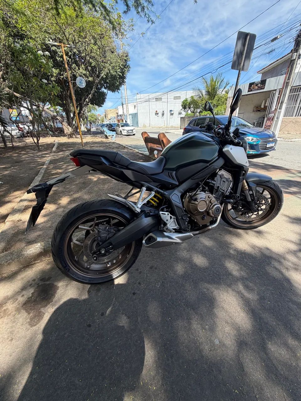 Honda CB 650R - Foto 3