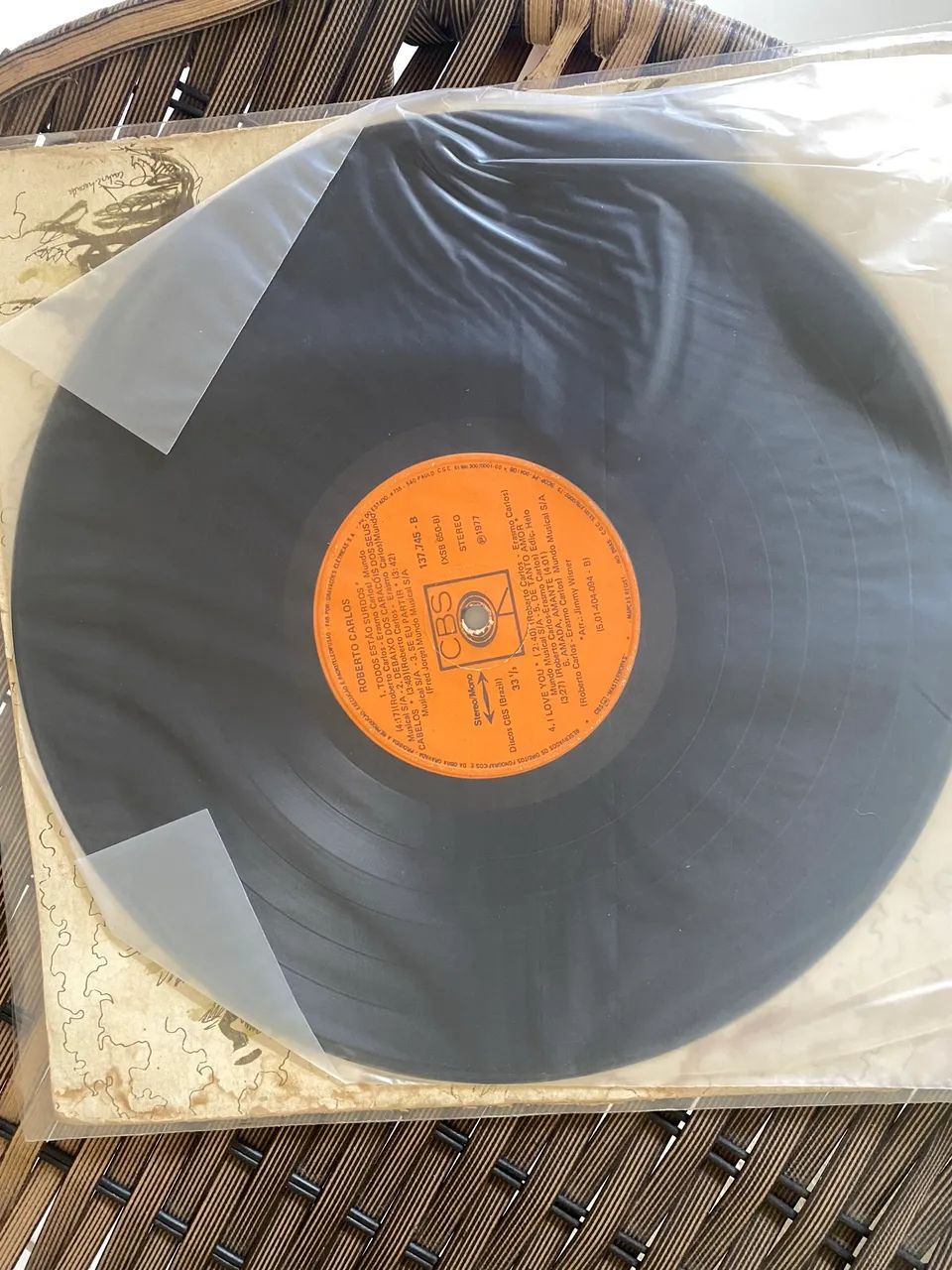 Disco de vinil Roberto Carlos 1971 FUNCIONANDO - Foto 4