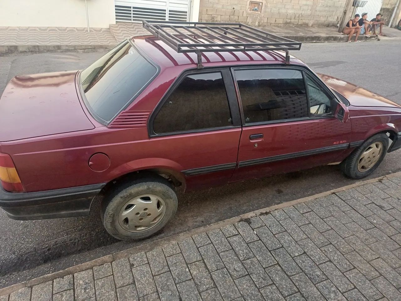 Chevrolet Monza Monza GLS/ Hi-Tech 2.0 EFI 2p e 4p 1995